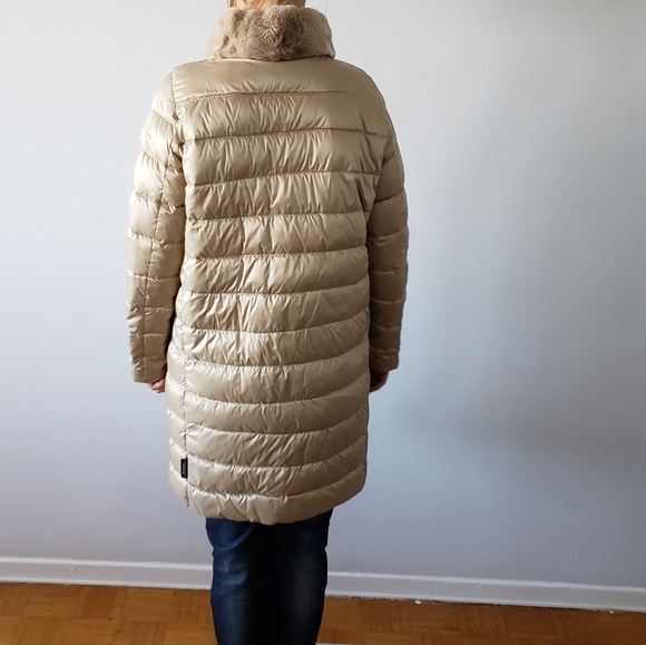 Max Mara Weekend coat. - Picture 4 of 6